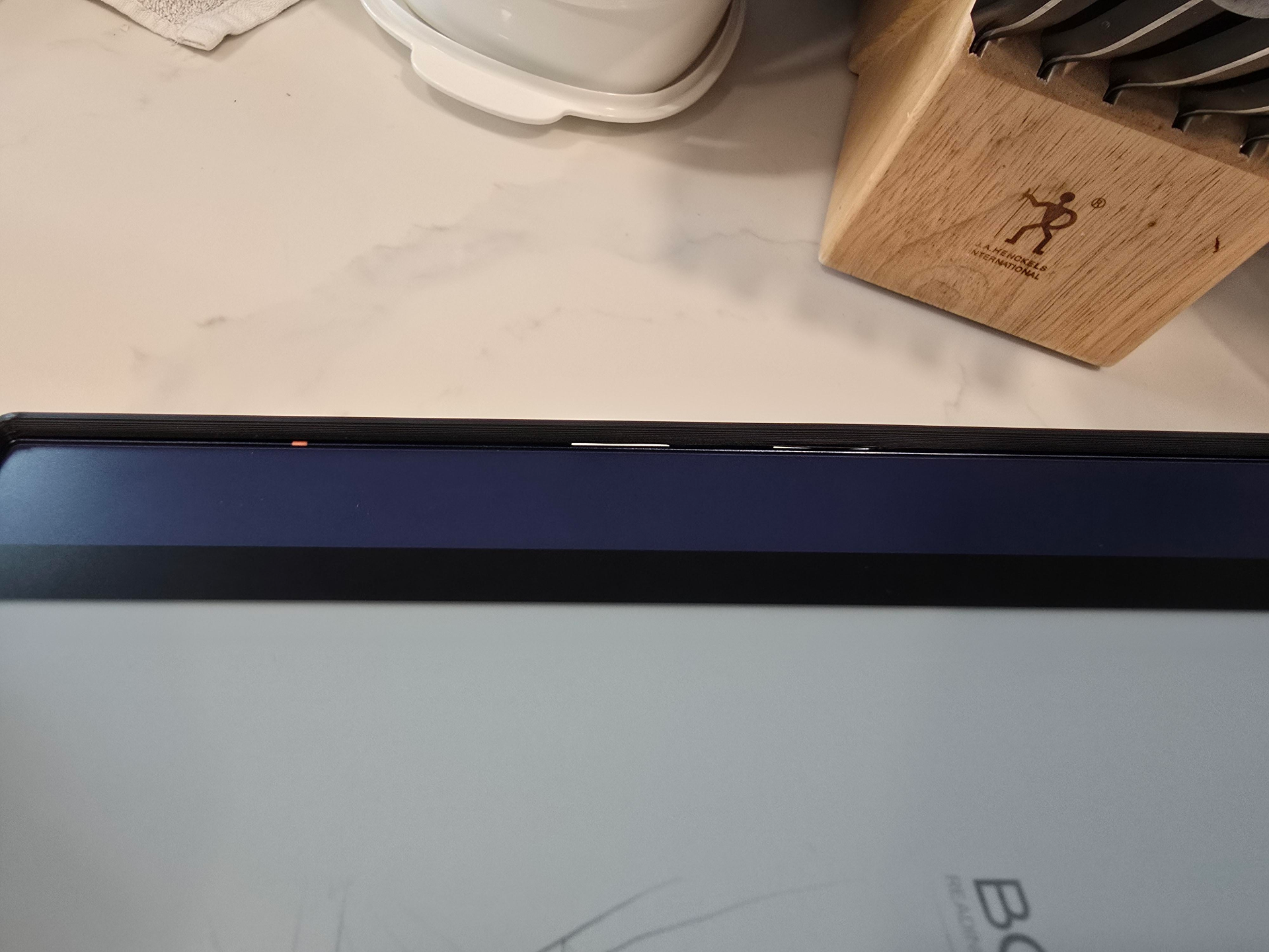 Onyx Boox Air Case with Thick Lip
