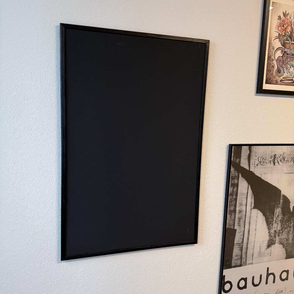 Sturdy Frame Holder Wall Mount (Screw Mounting)