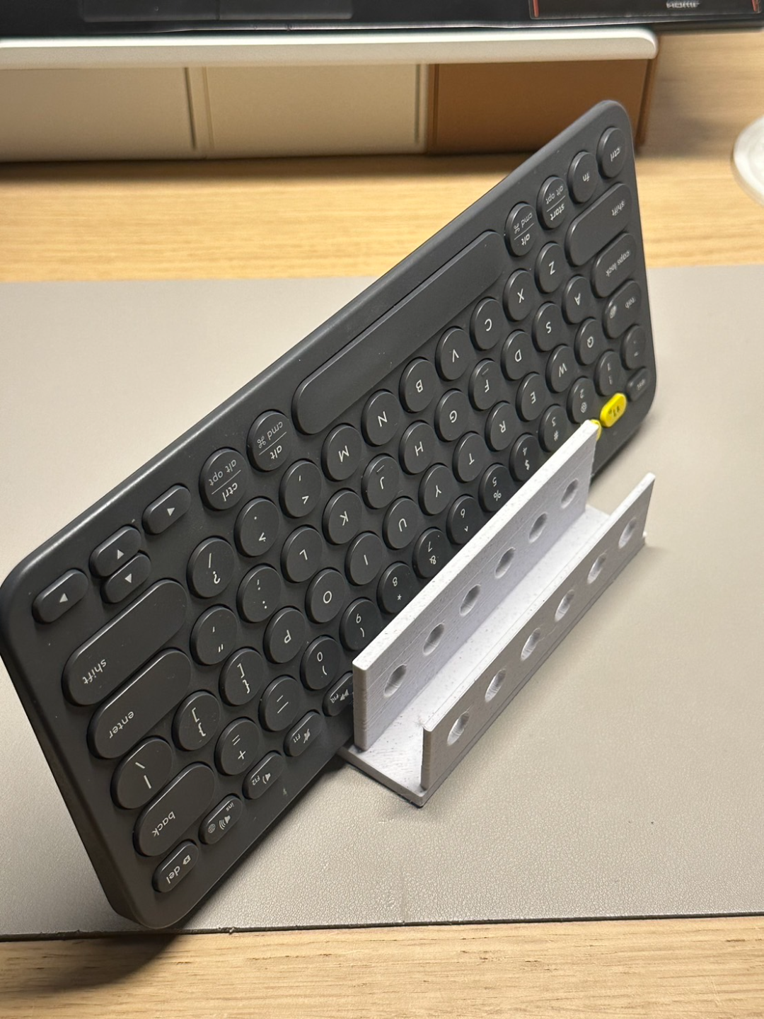 Minimal Letters Organizer