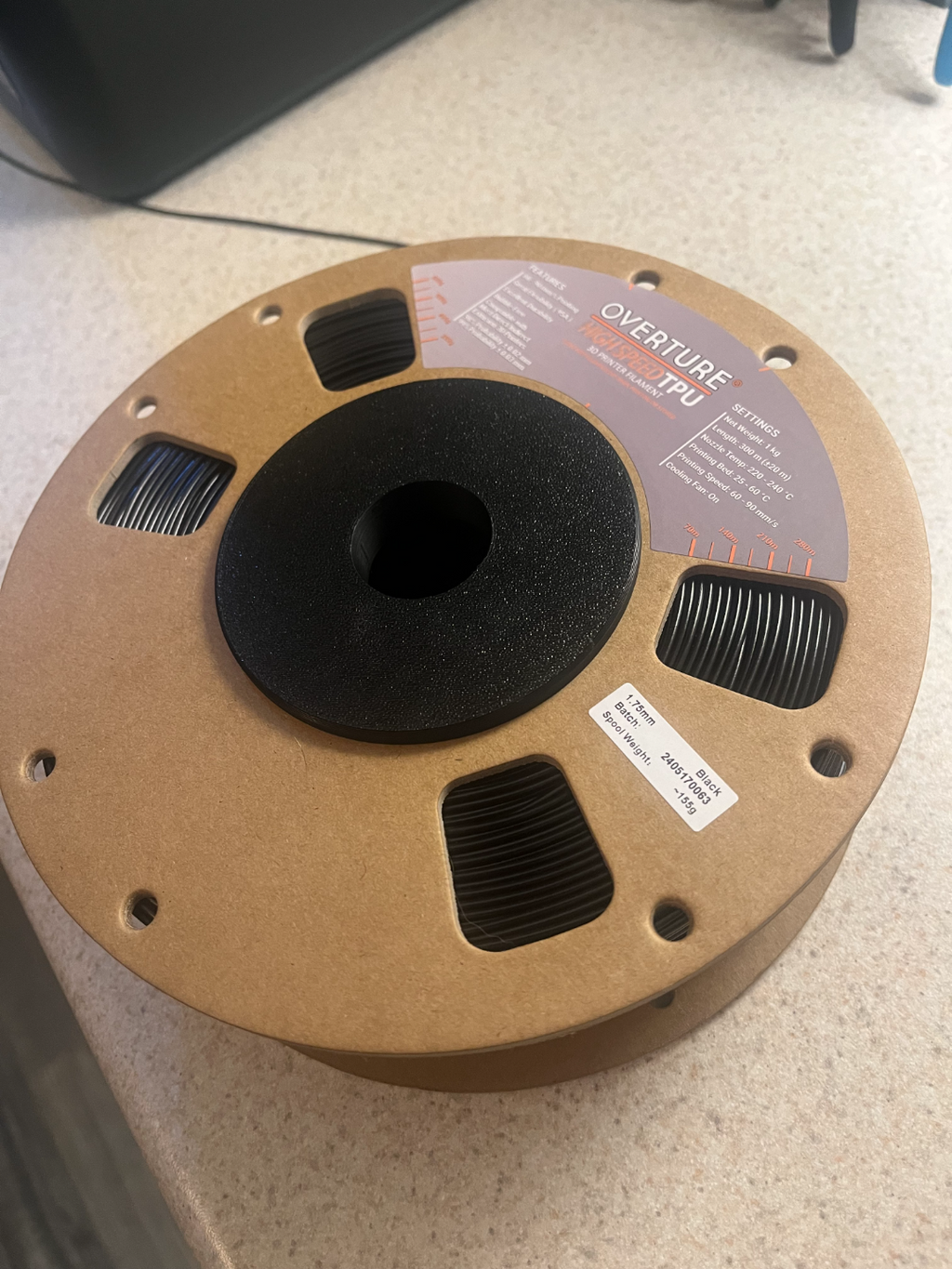 Overture spool adaptor for side spool mount