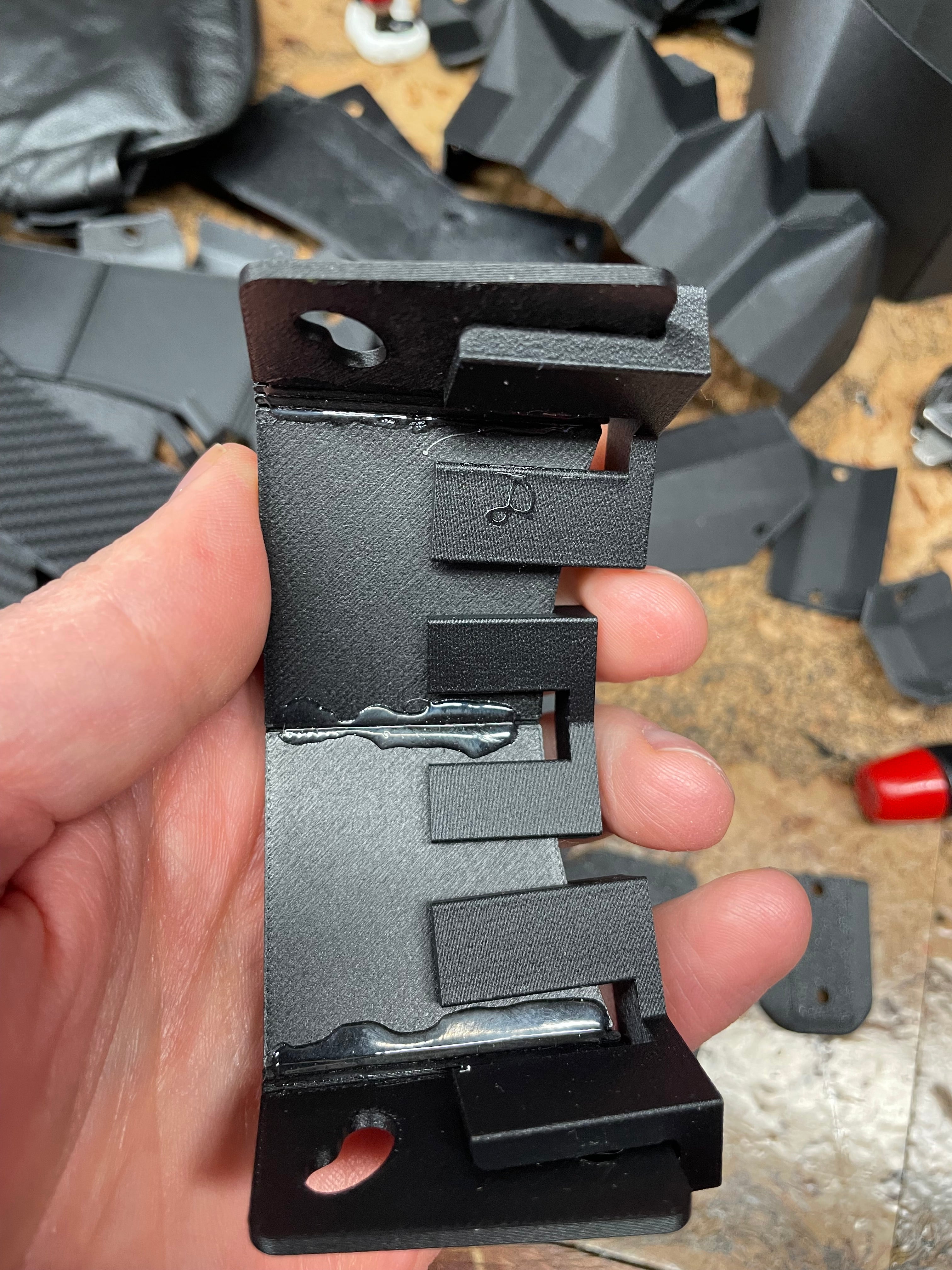 Spiked Gauntlet v2