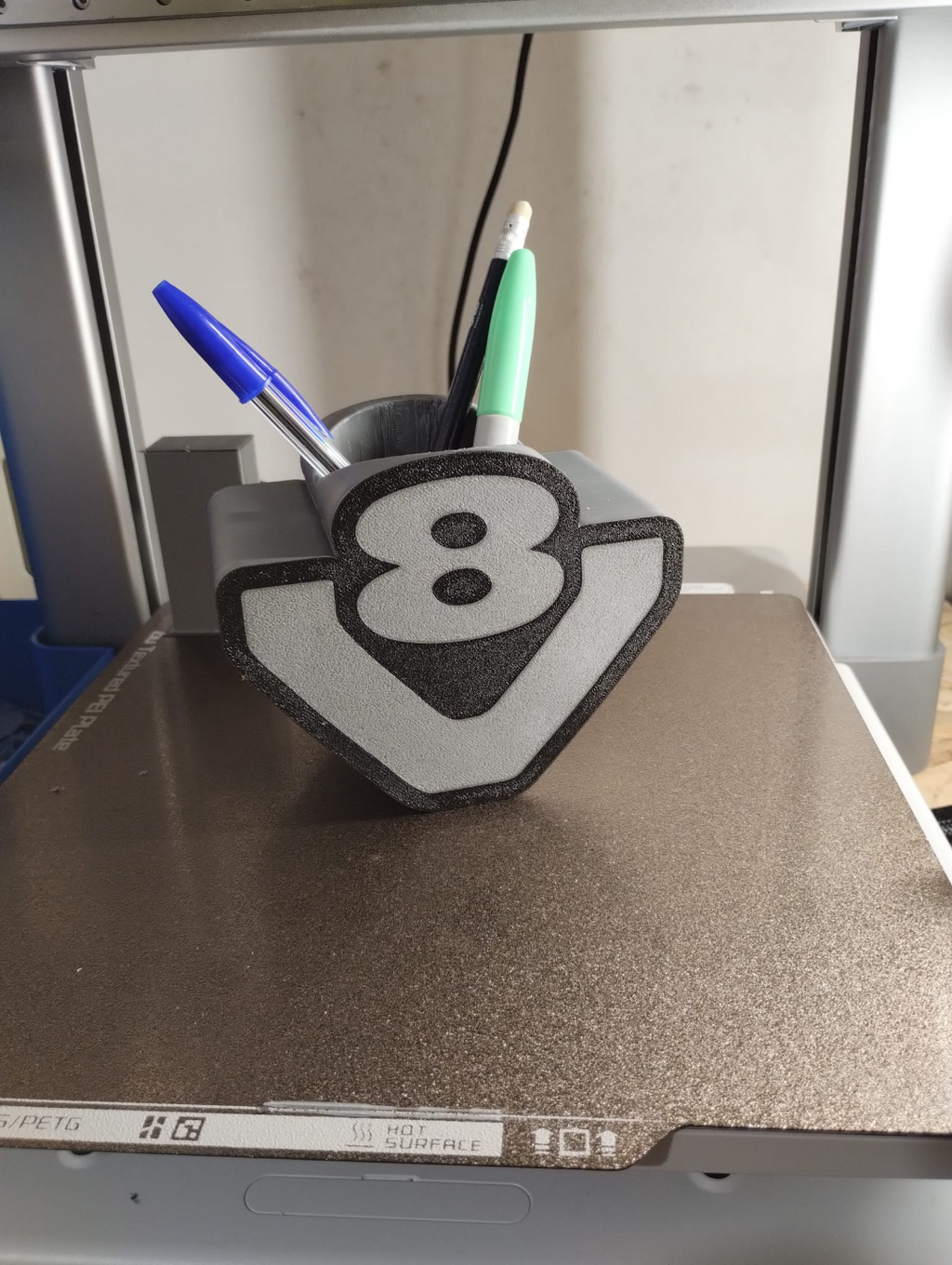 Scania V8 Logo Pencil Holder