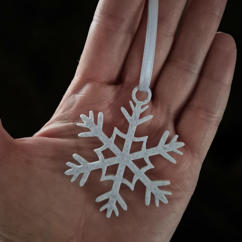12 snowflakes for christmas decoration