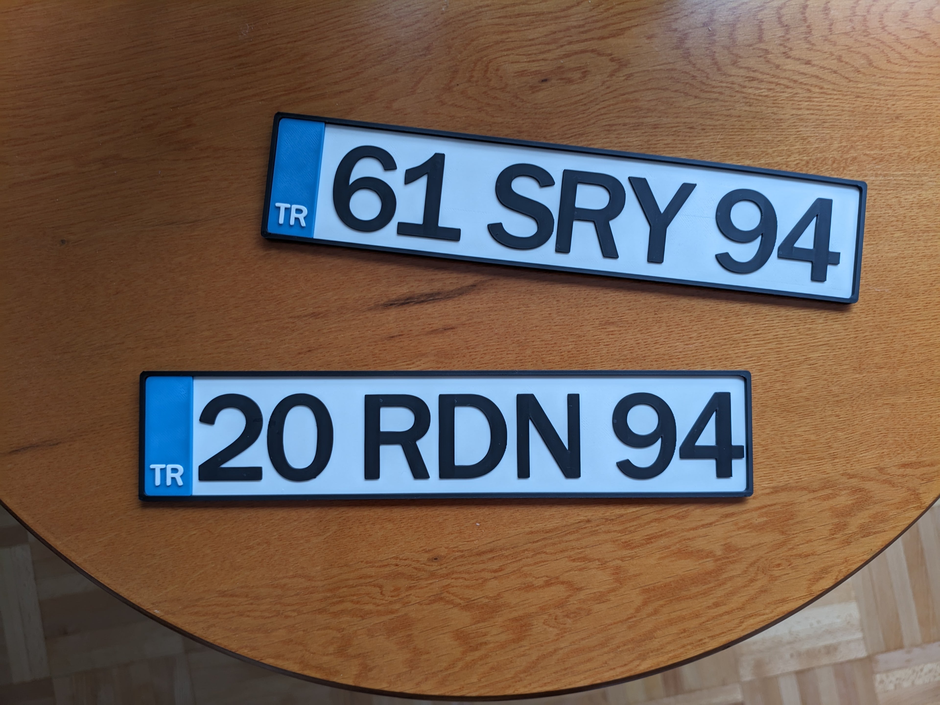 Customizable Turkish License Plate with Flag