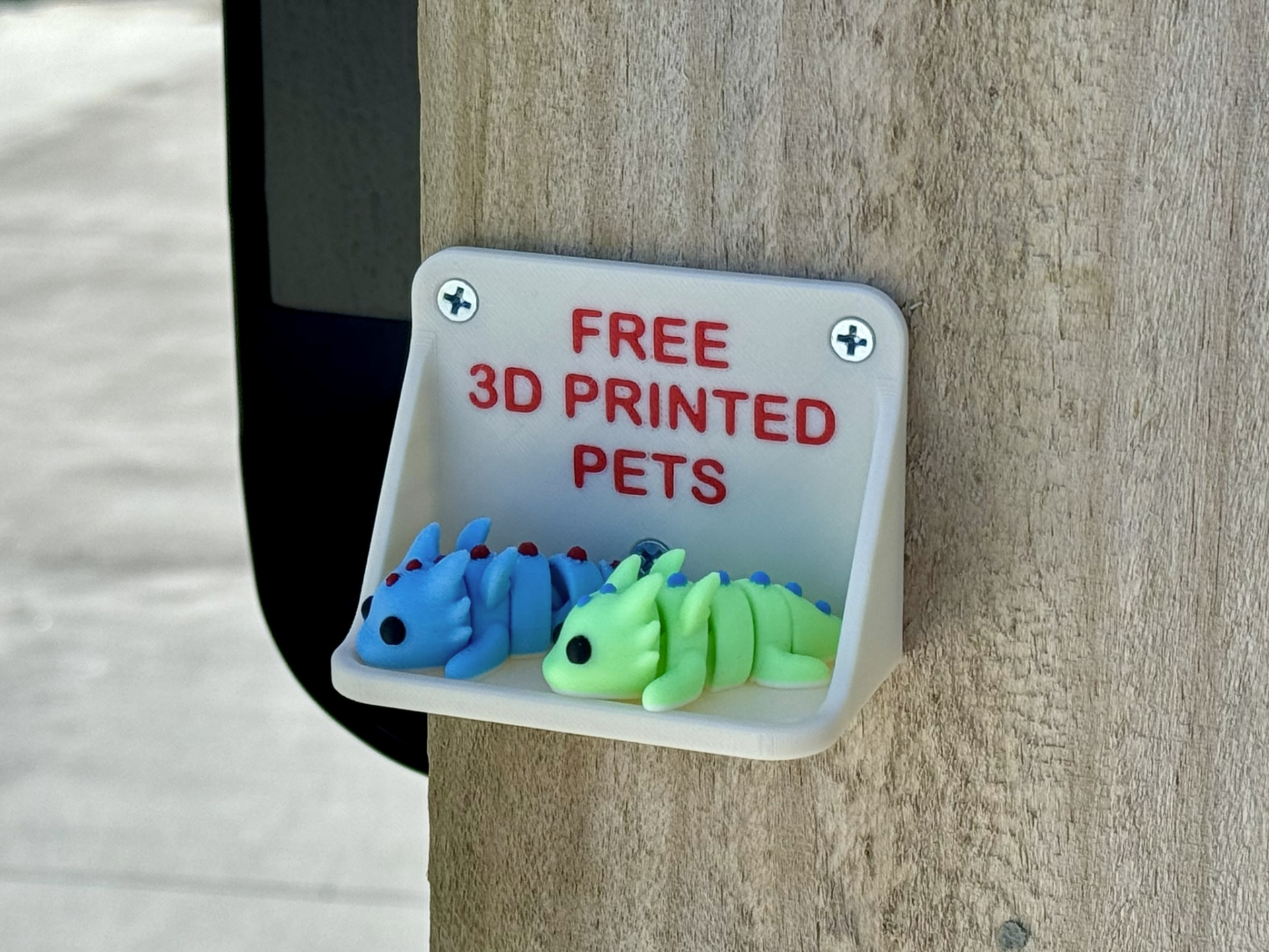 Free Pets Shelf - Mini