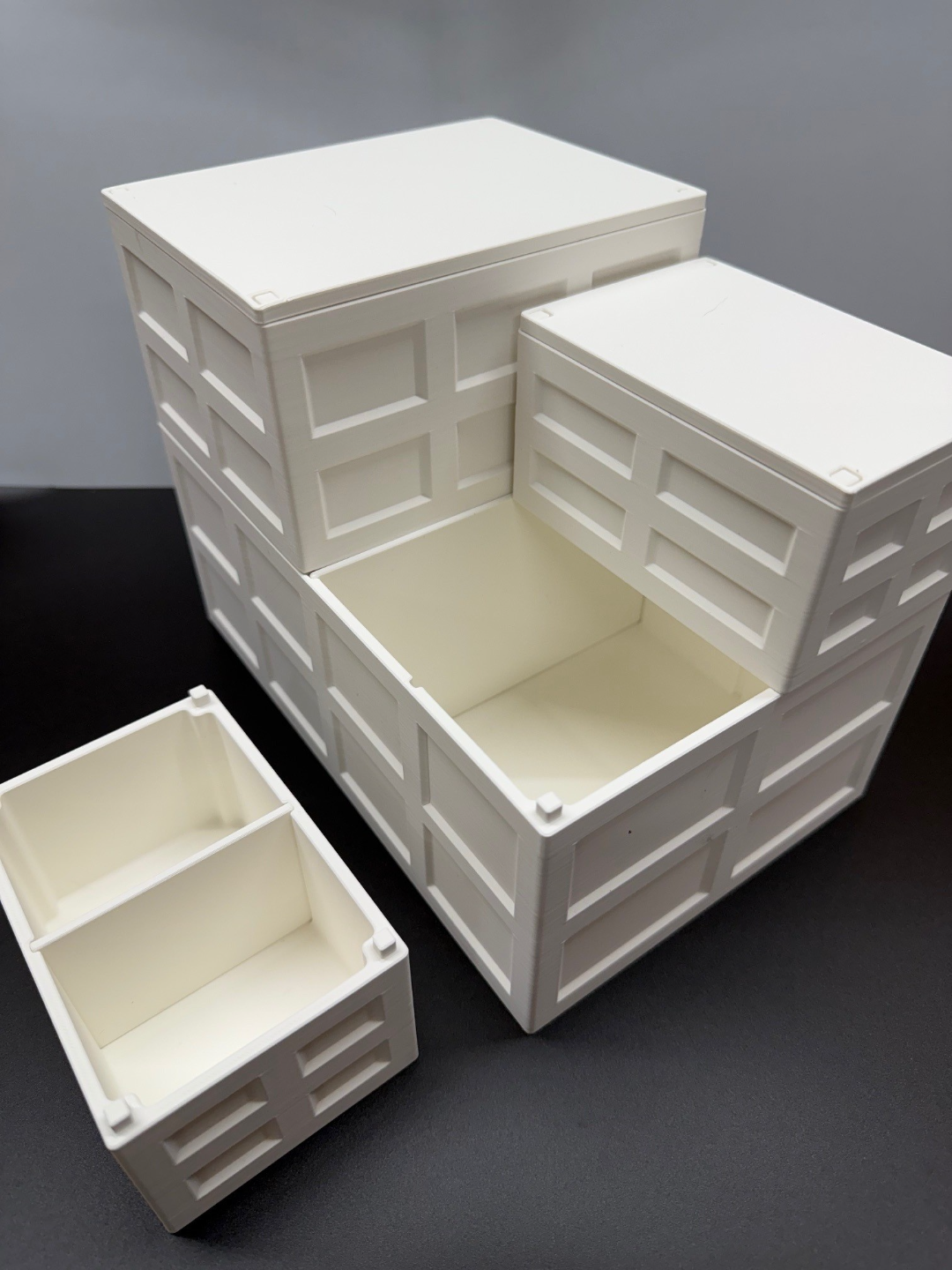 Trenner für große stapelbare Box, Behälter, Kisten