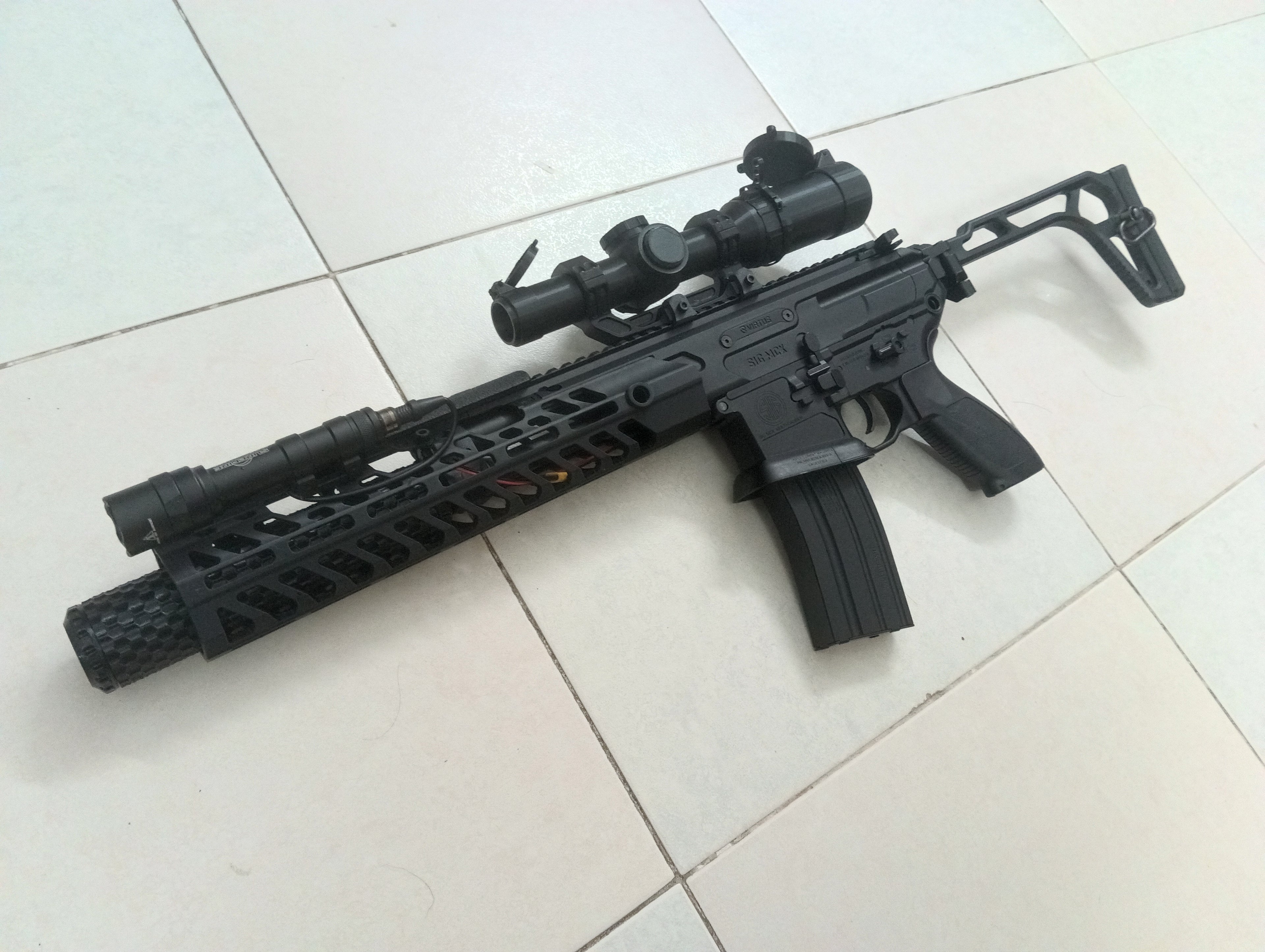 [Dummy] SIG Sauer TANGO6T 1-6x24mm LPVO