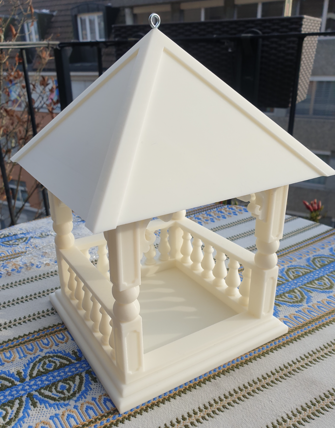 Vogel Futterhaus (Barock-Steil)