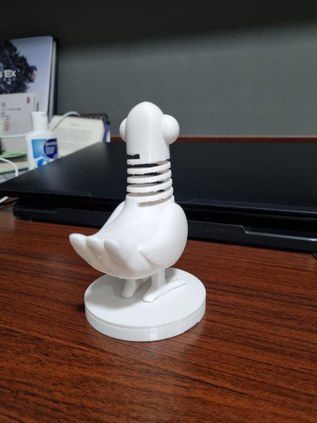 Flexible Bird Neck Pigeon – Wiggly Desktop Toy
