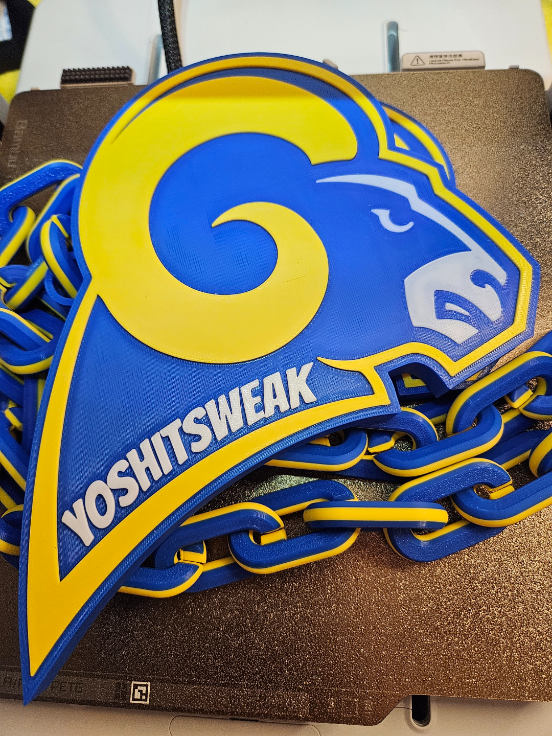 Los Angeles Rams Old Logo Big Emblem and Chainlink