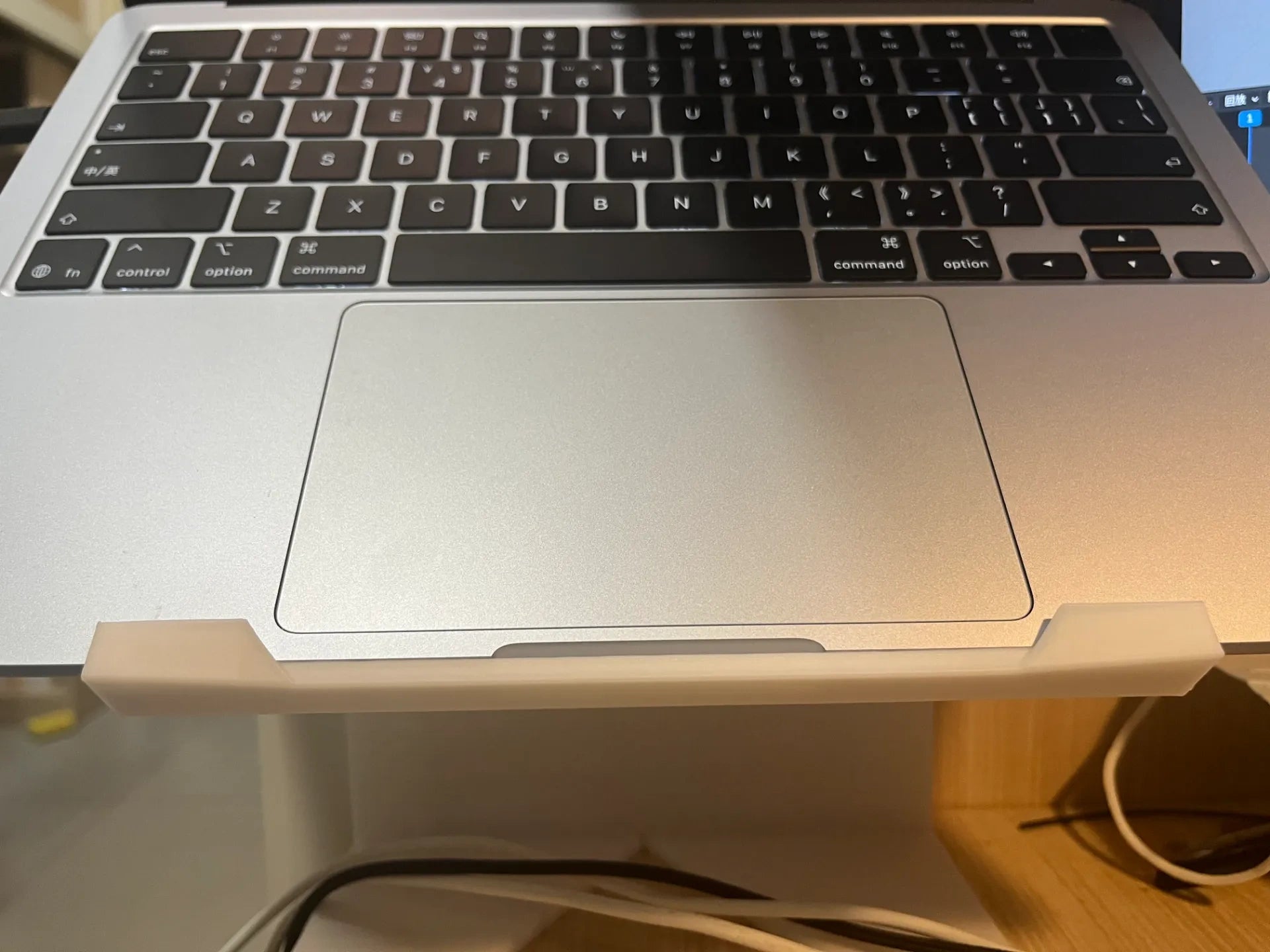 适配MacBook Air 13寸机型的增高支架Stander for MacBook Air 13