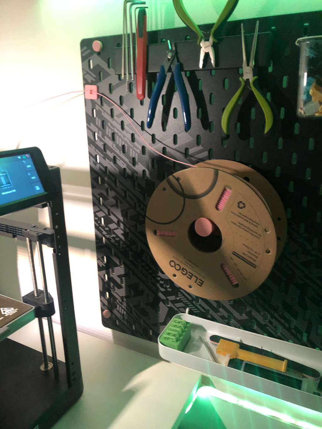 IKEA SKADIS SPOOL HOLDER AND/OR FILAMENT GUIDE!