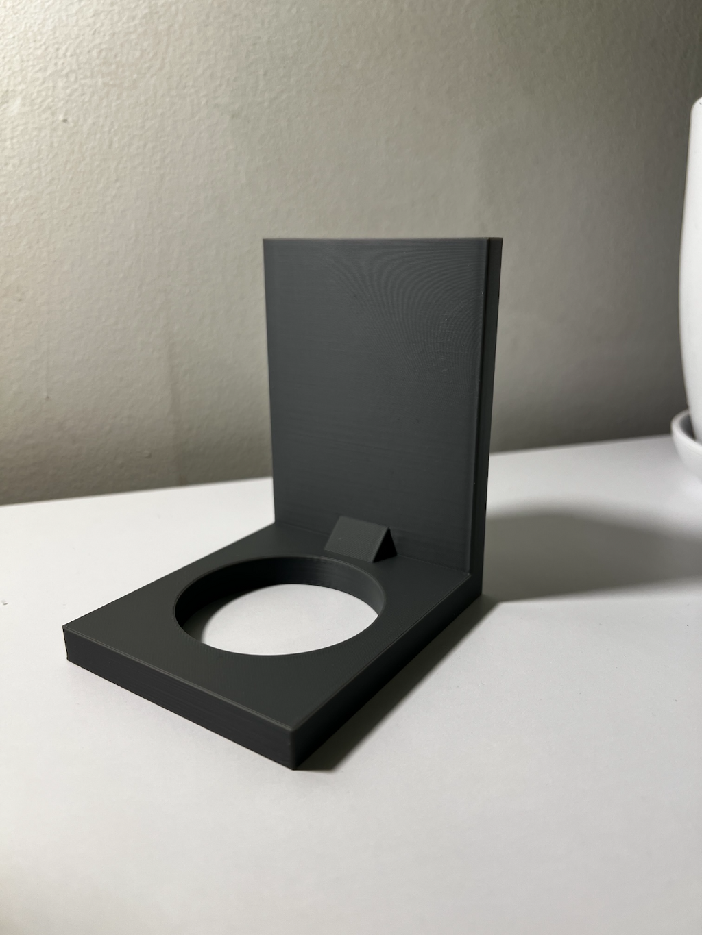 Apple Studio Display VESA shelf