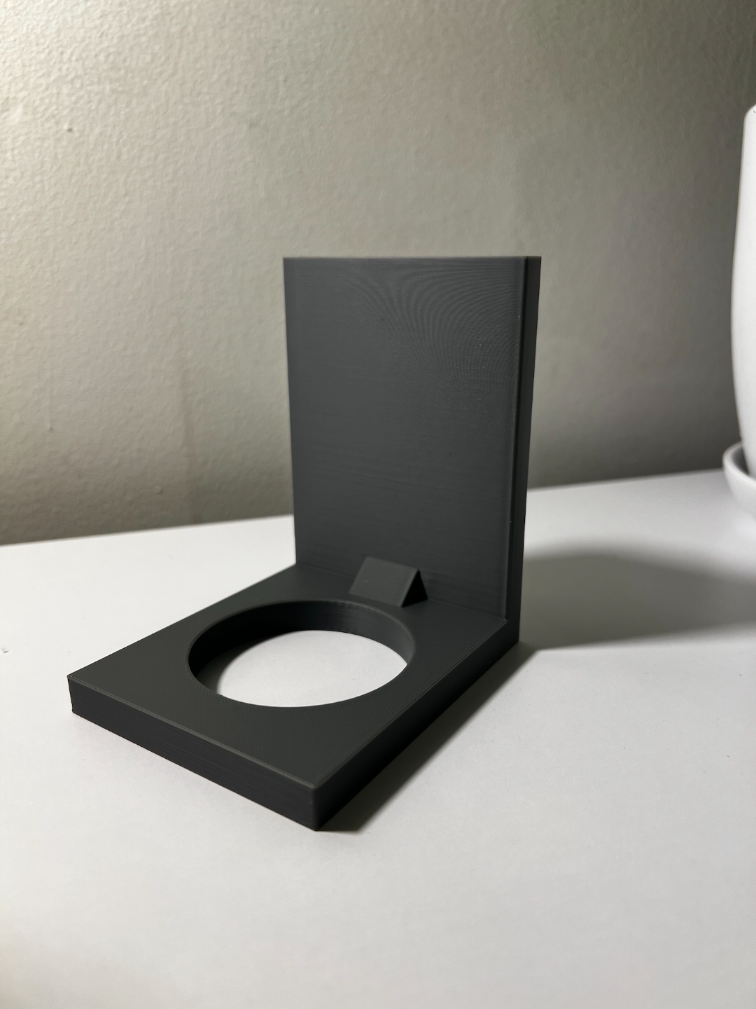 Apple Studio Display VESA shelf