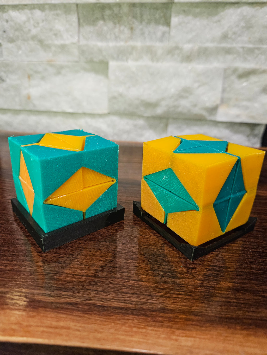 Dodecafinity Cube (TPU)