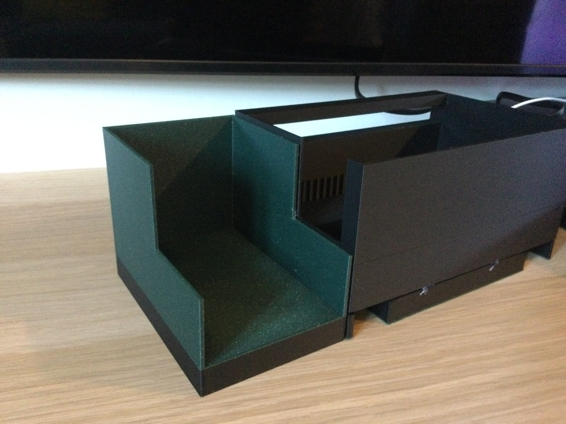 Switch horizontal dock accessory's