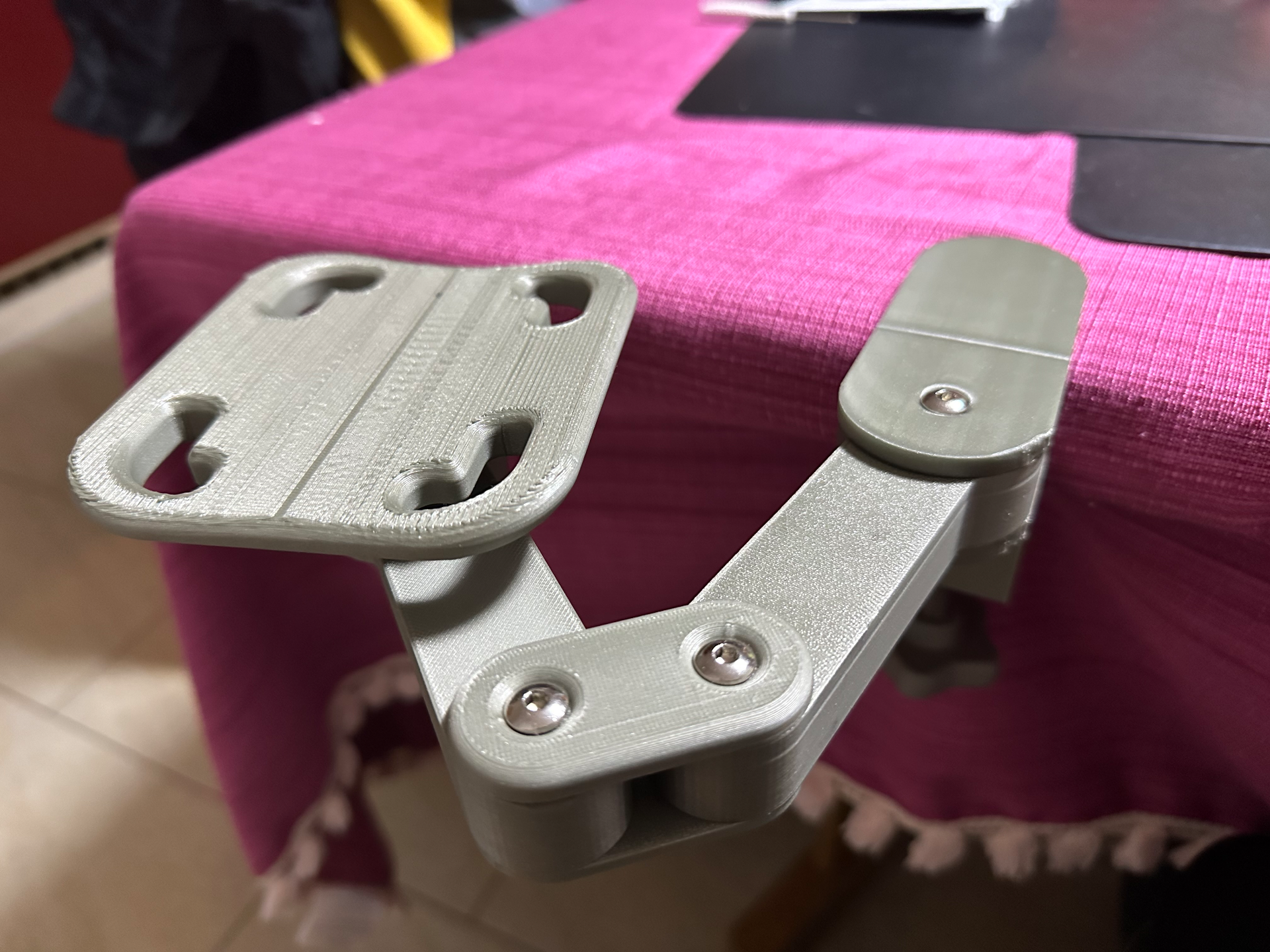 Desk Armrest with Easy Assembly - Schreibtisch-Armstütze mit Einfacher Montage