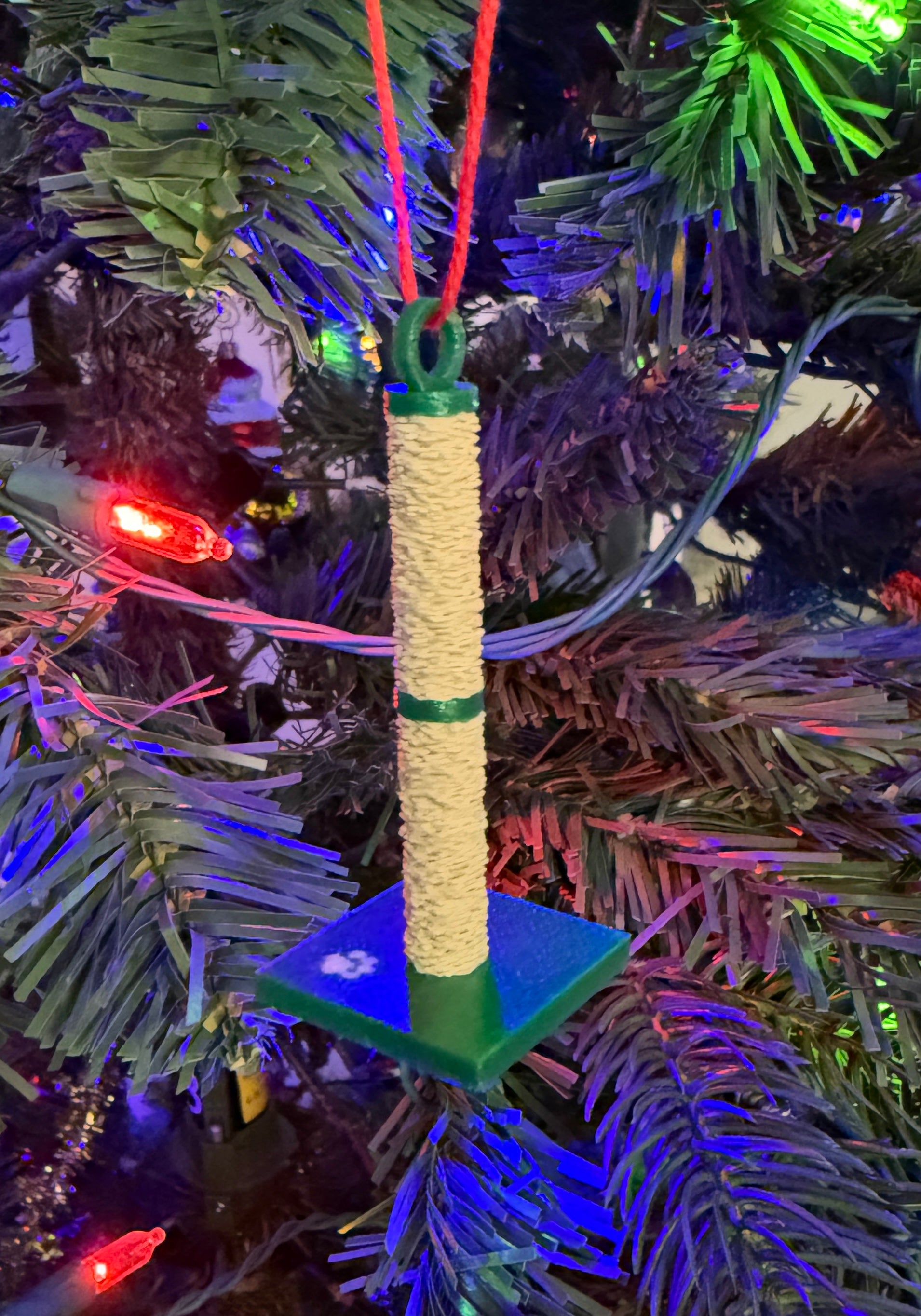Cat Scratching Post Ornament
