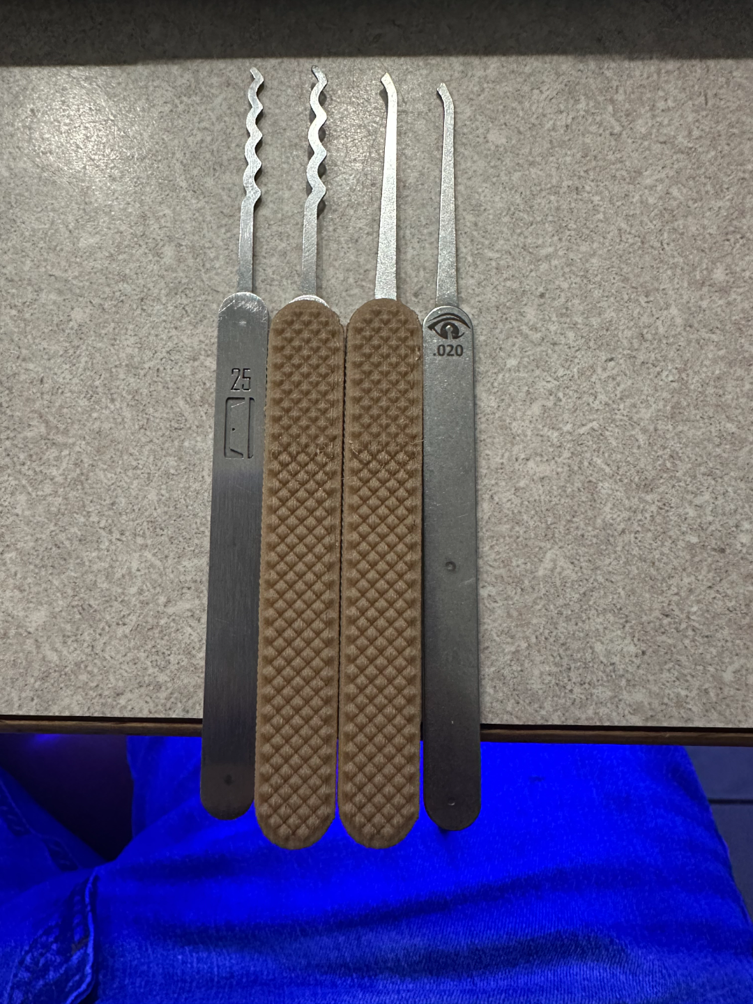 lock pick handle