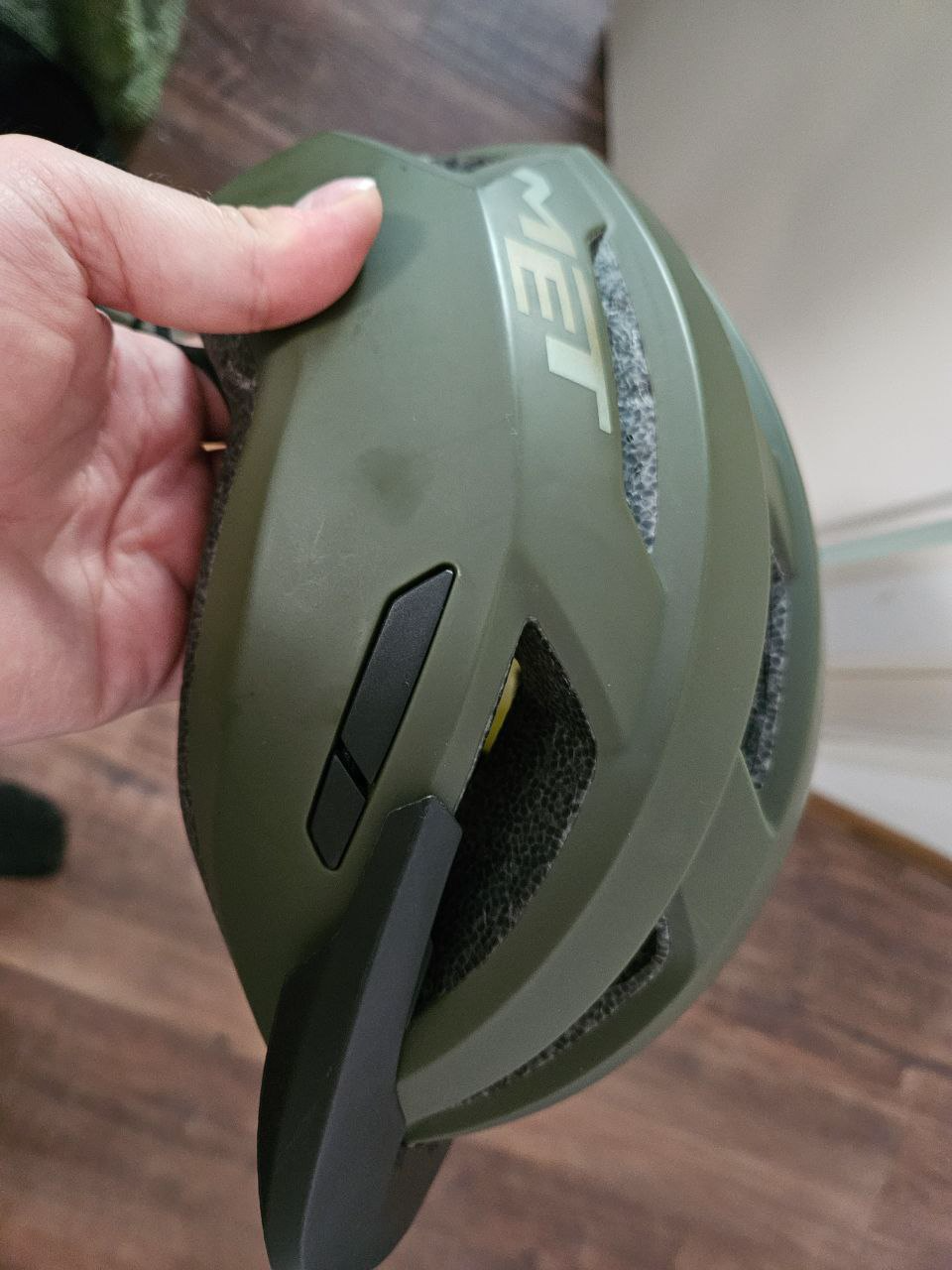 MET/mips helmet replacement part