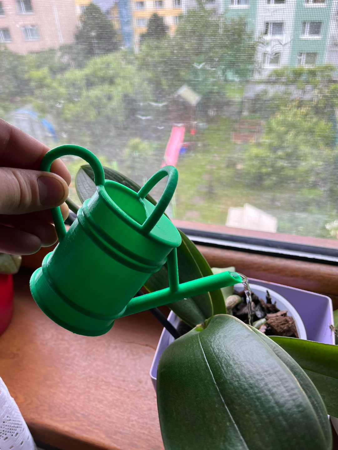 Minimalistic Watering can