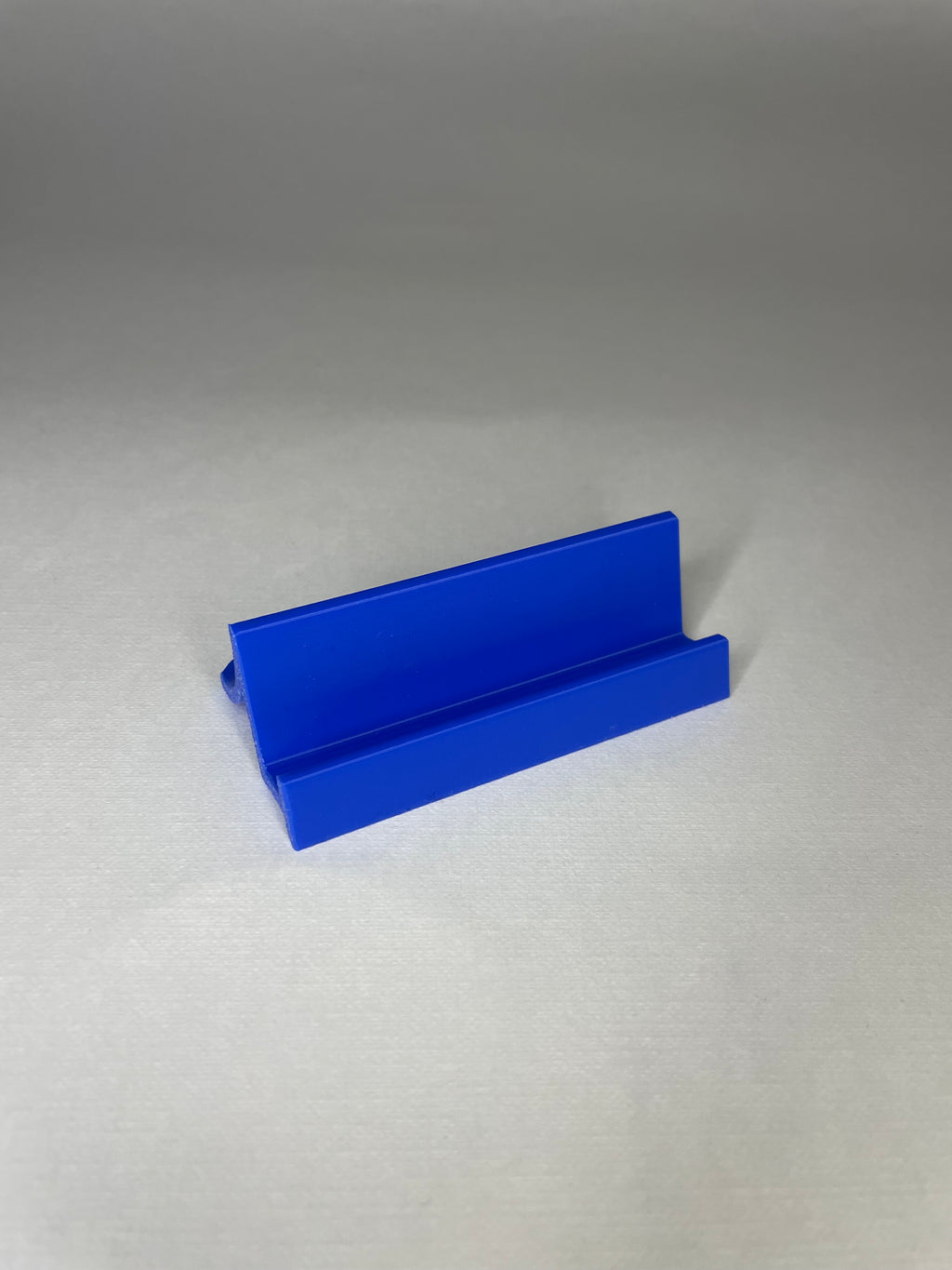Minimalistic Phone Stand (only 15g of filament)