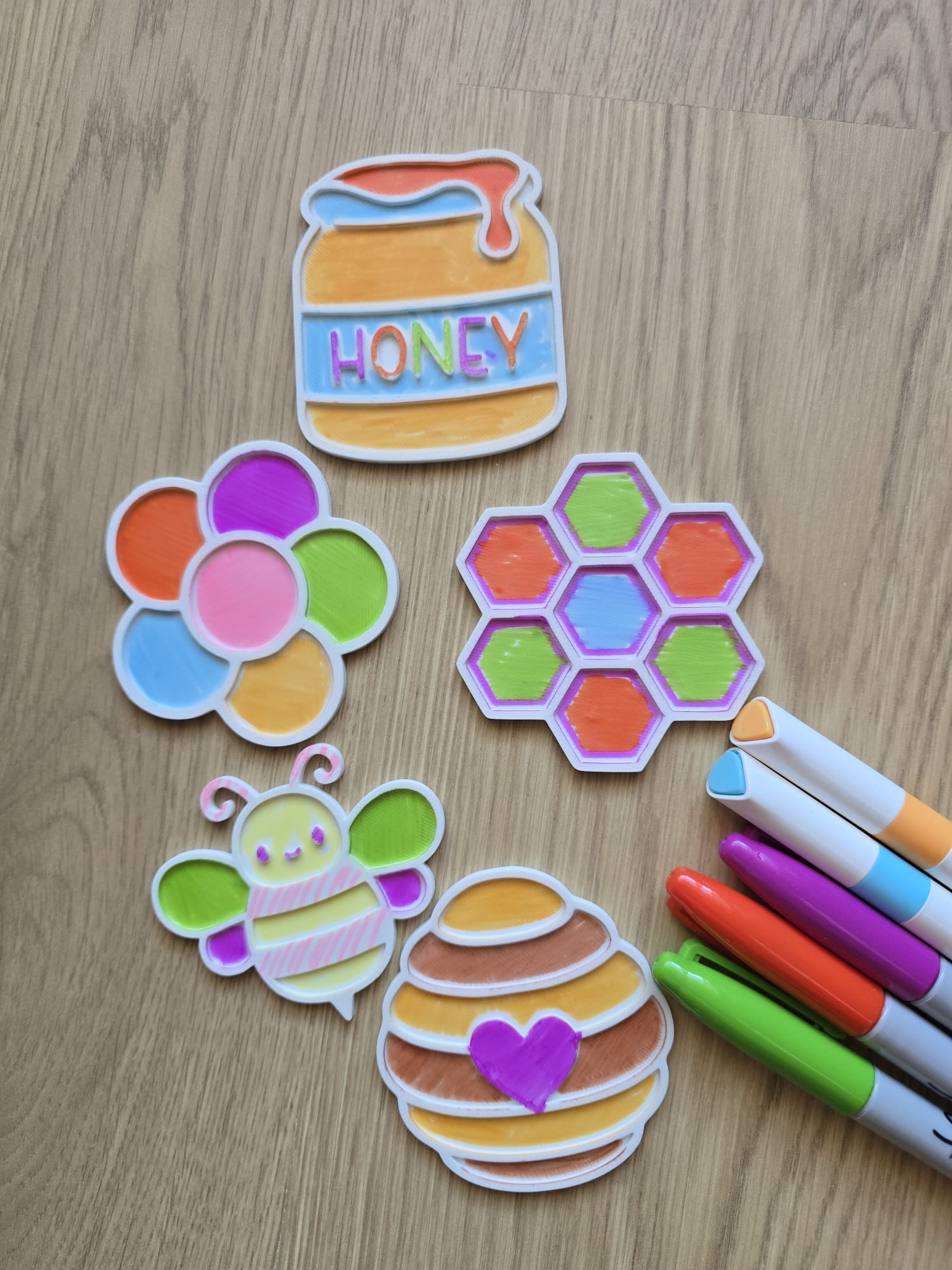 Cute Bee Honey Hive Comb Coloring Set Color