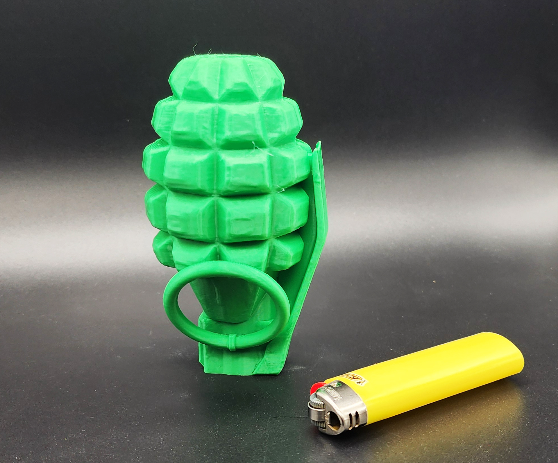 ⭙ Grenade Bic Holder ⭙