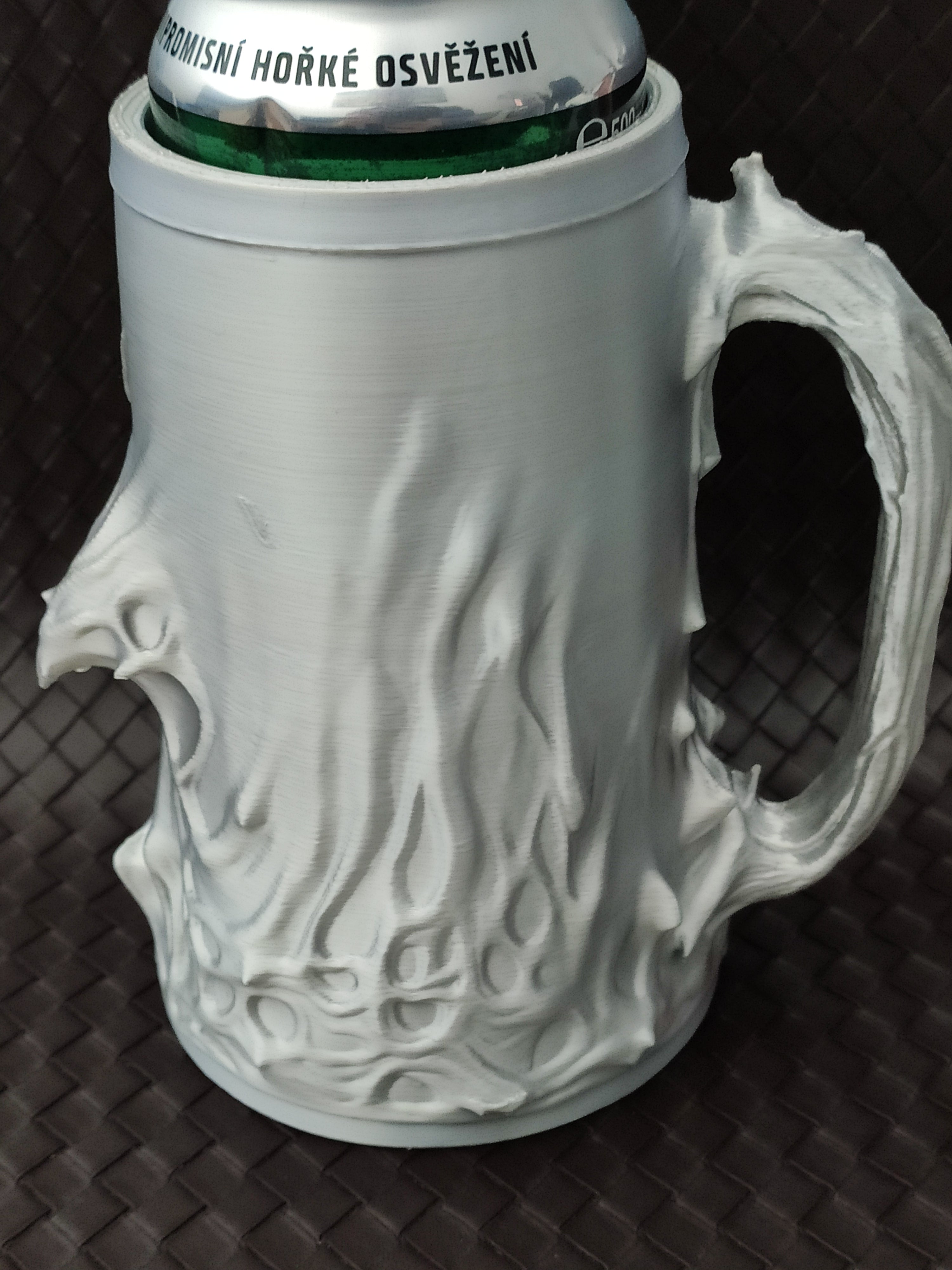 Wailing Spirit Can Holder