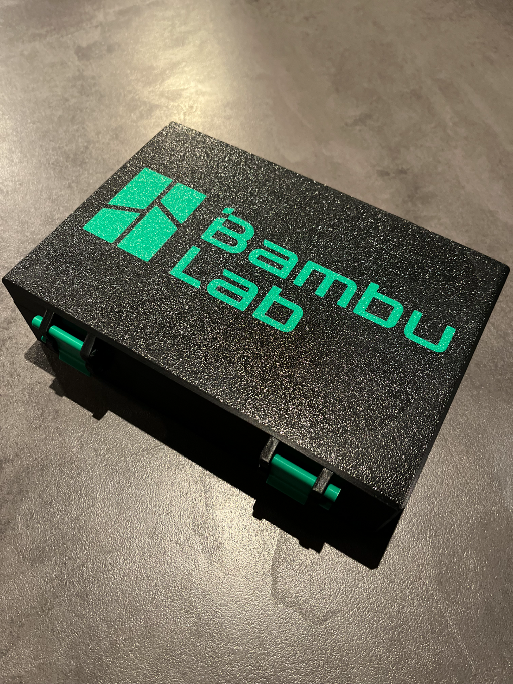 P1, X1 Acessory Box