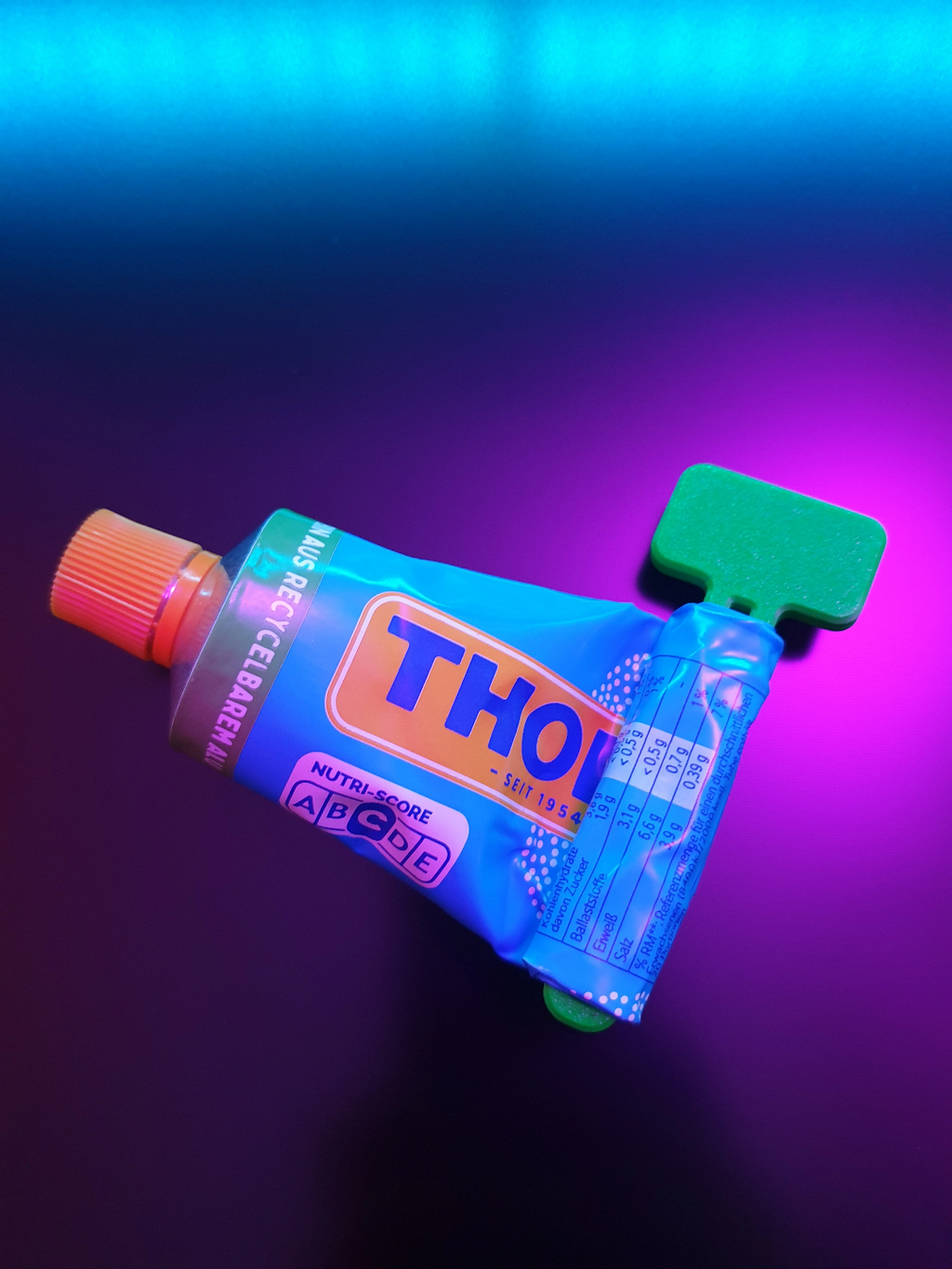 Tube Squeezer / Key 100ml - Short Edition