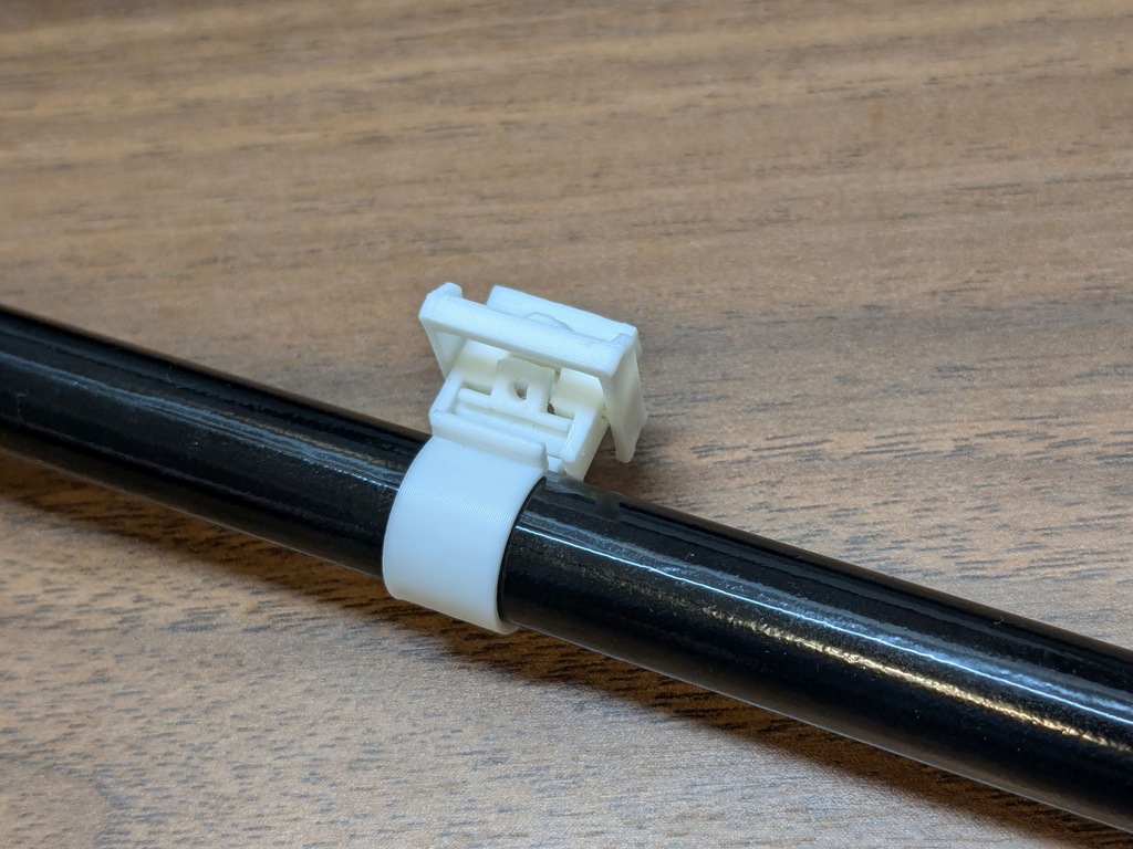 Customizable Locking Hose / Pipe Clamp