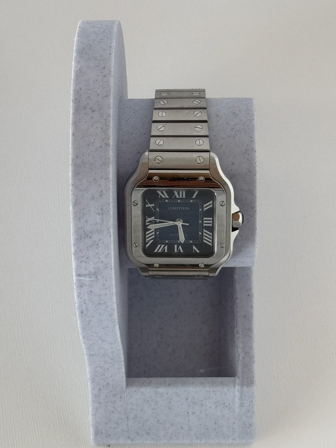 Elegant Watch Stand