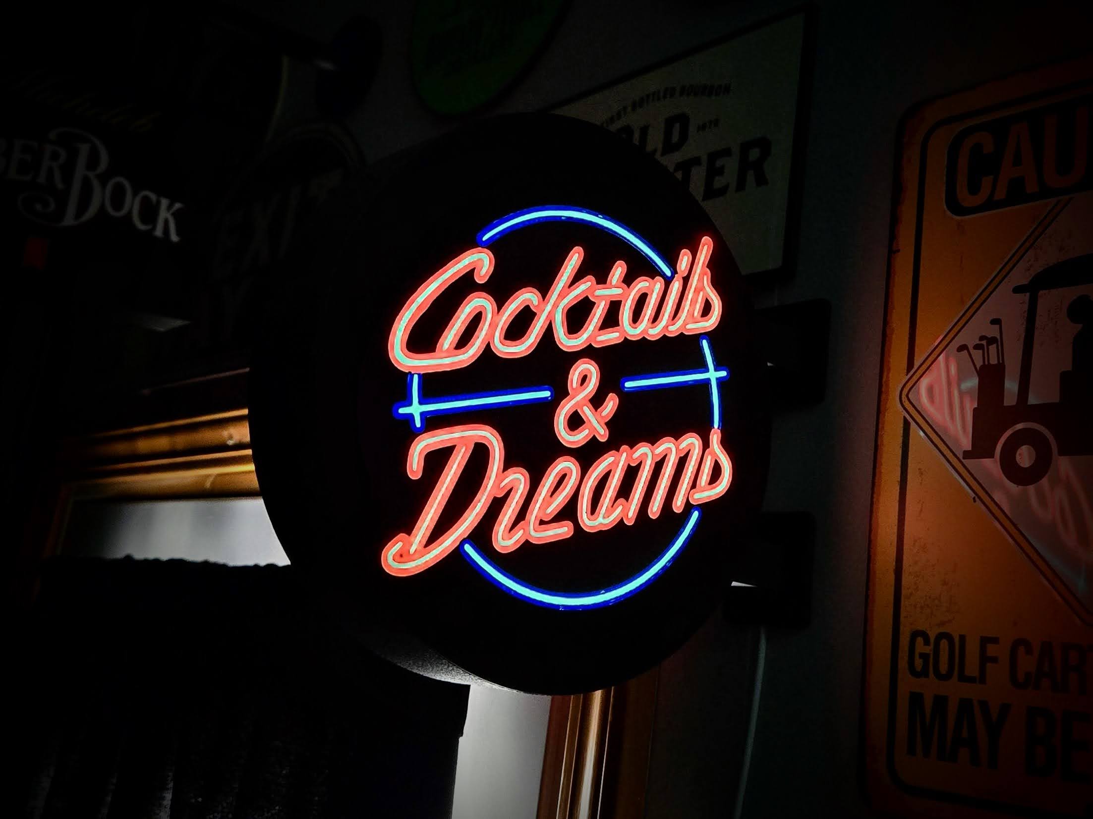 Retro Cocktails & Dreams Bar Lightbox Sign