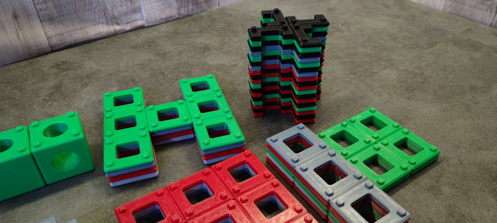 Marbel Bloxx - V2.0 - a brick based marbel run fun