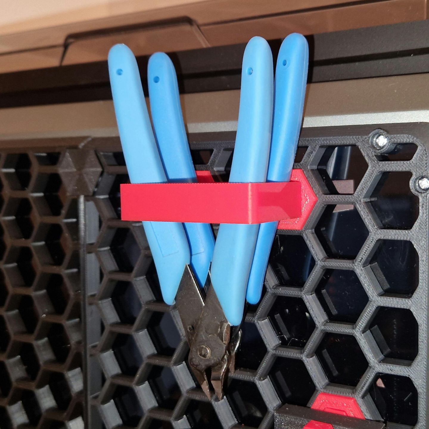 HSW Pliers / Cutter Holder