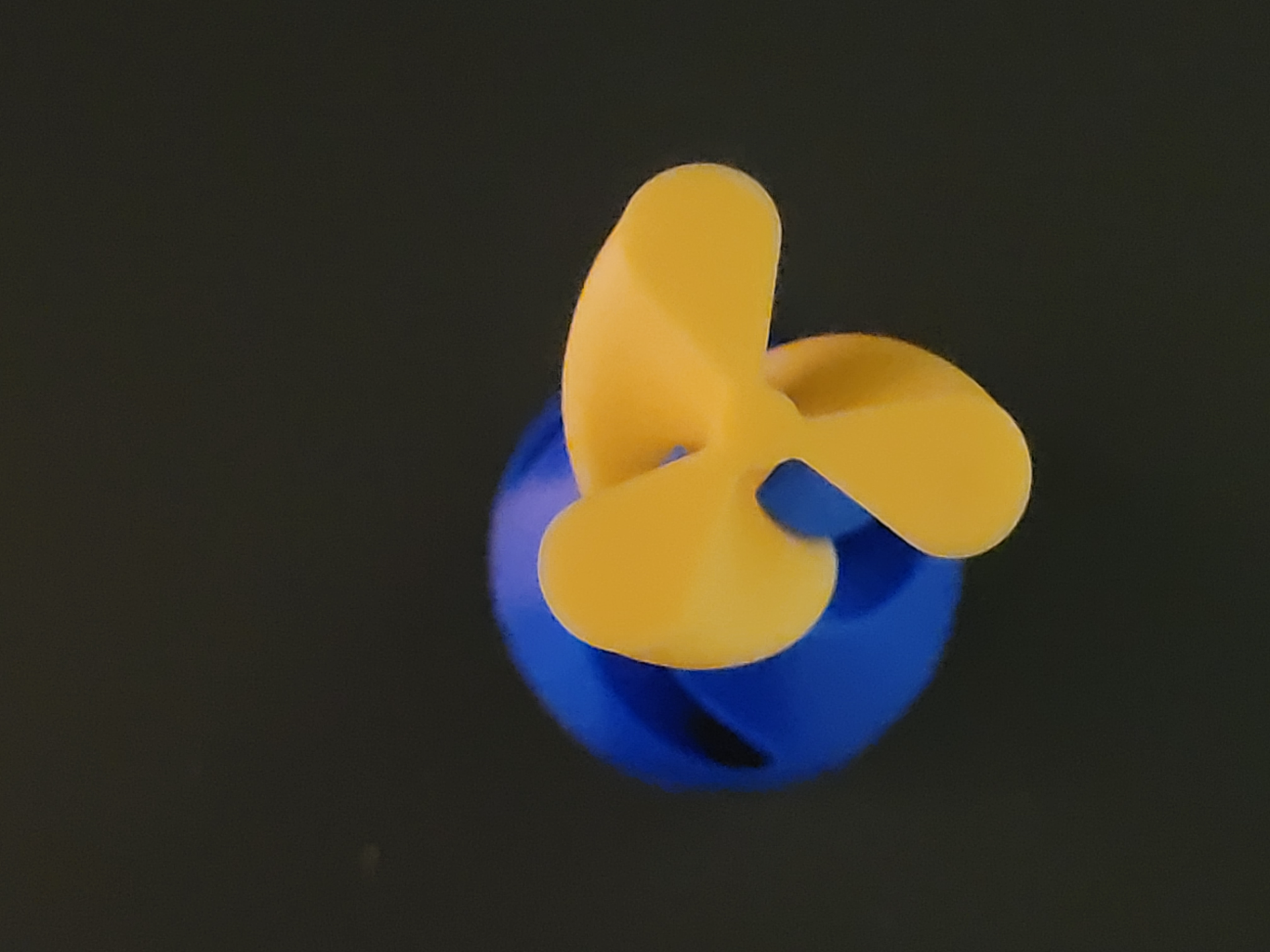 Custom Impossible Passthrough Cone - OpenSCAD