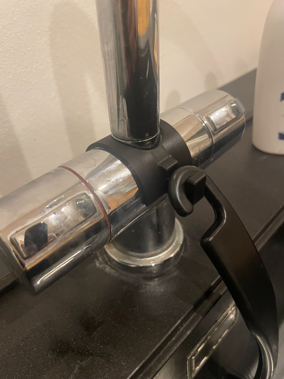 Dishwashing Brush holder faucet 2 types