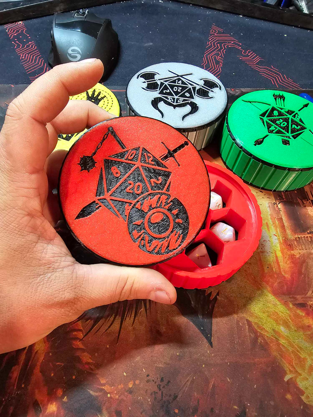 Fighter-Class Dice Garrison/ With Screw top lid