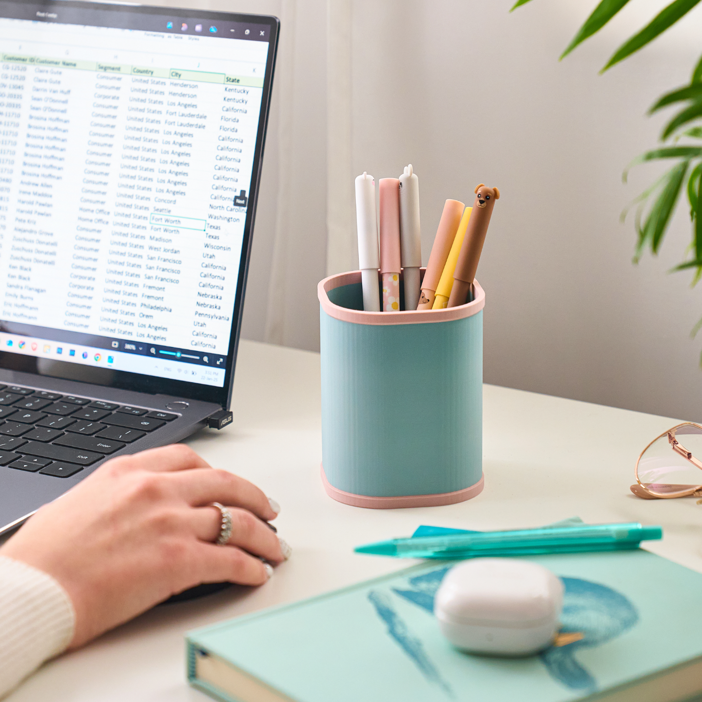 Office Pen Holder