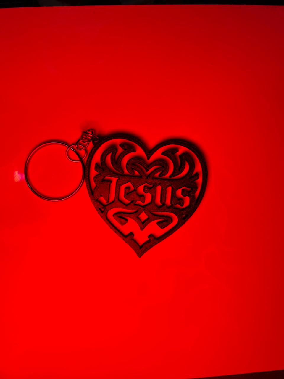 Jesus Heart Keychain – Ornamental Filigree Design
