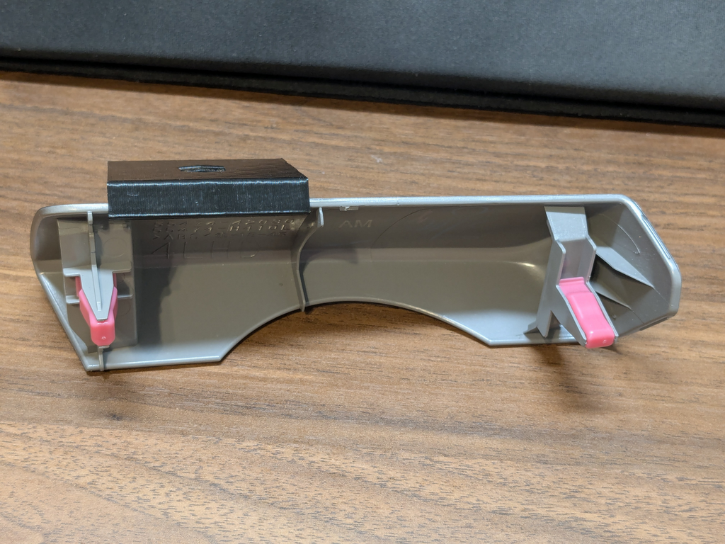 RAV4 Left-side Dashboard Mount