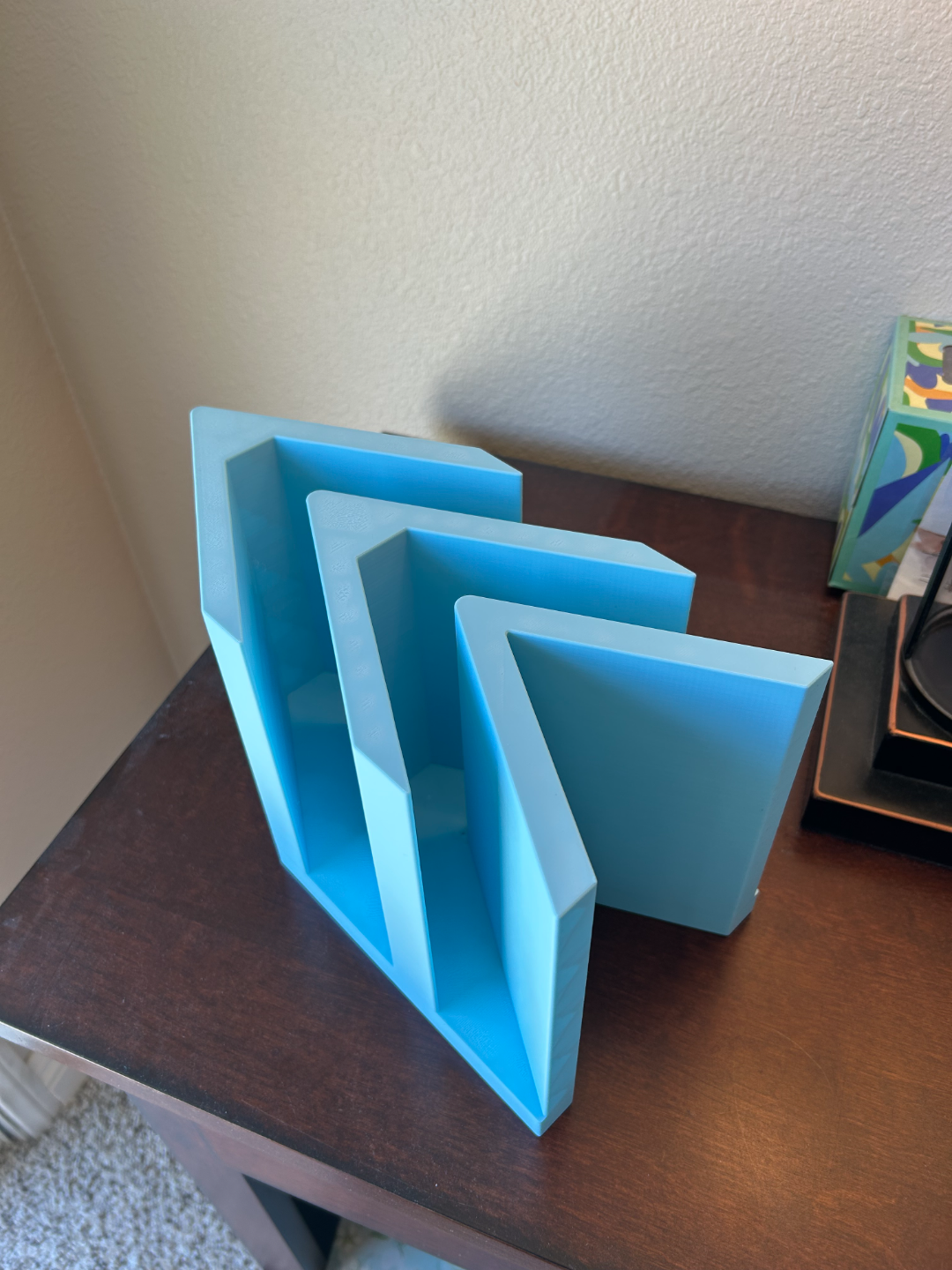 Book stand tree