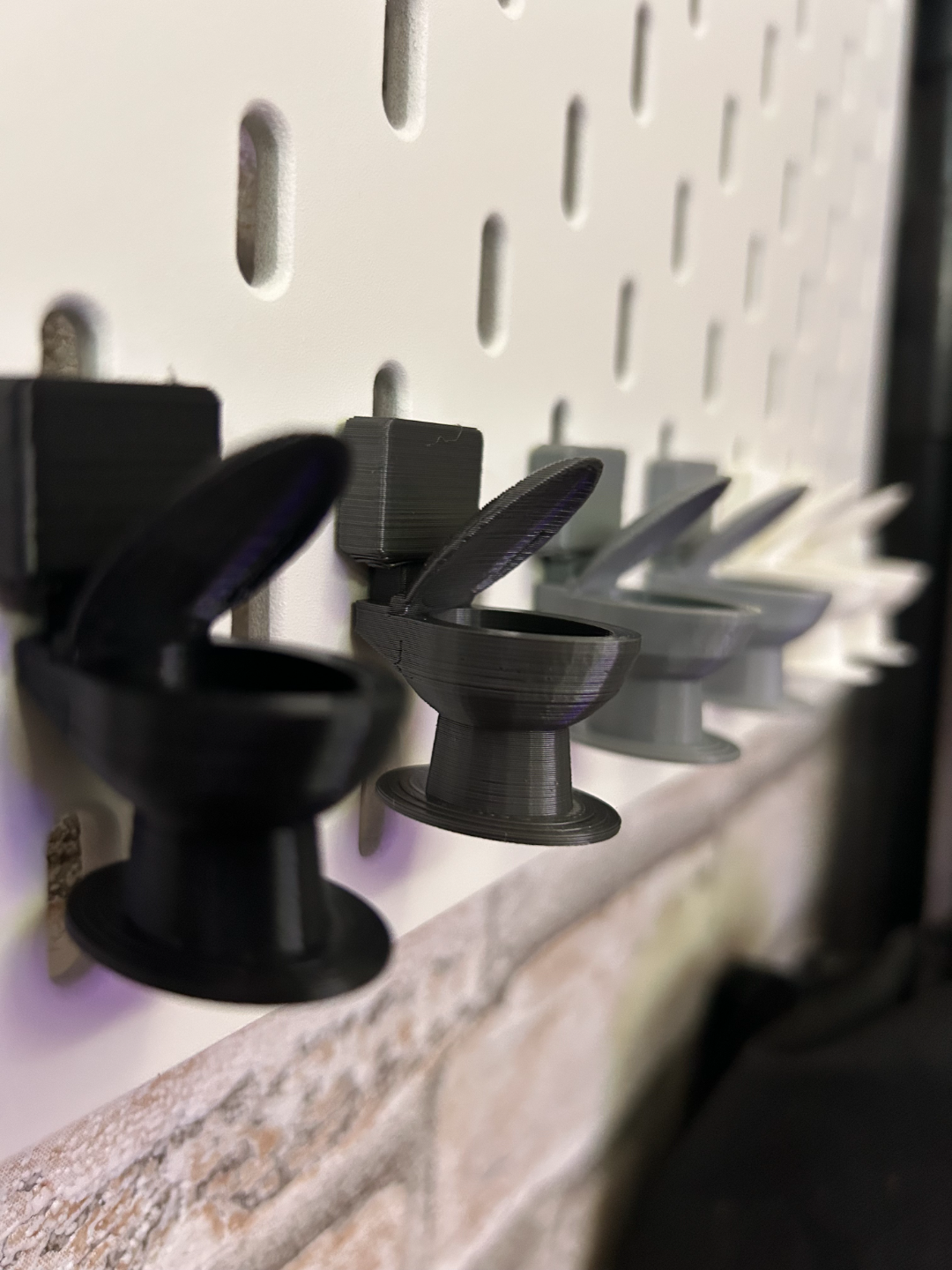 Klo´nchy für IKEA Skadis Wand