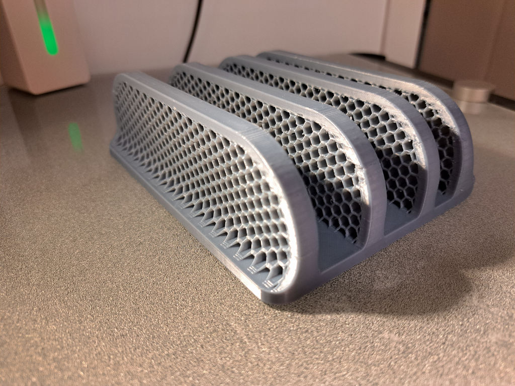 Laptop Vertical Stand (3 slots: 15mm, 22mm, 22mm)