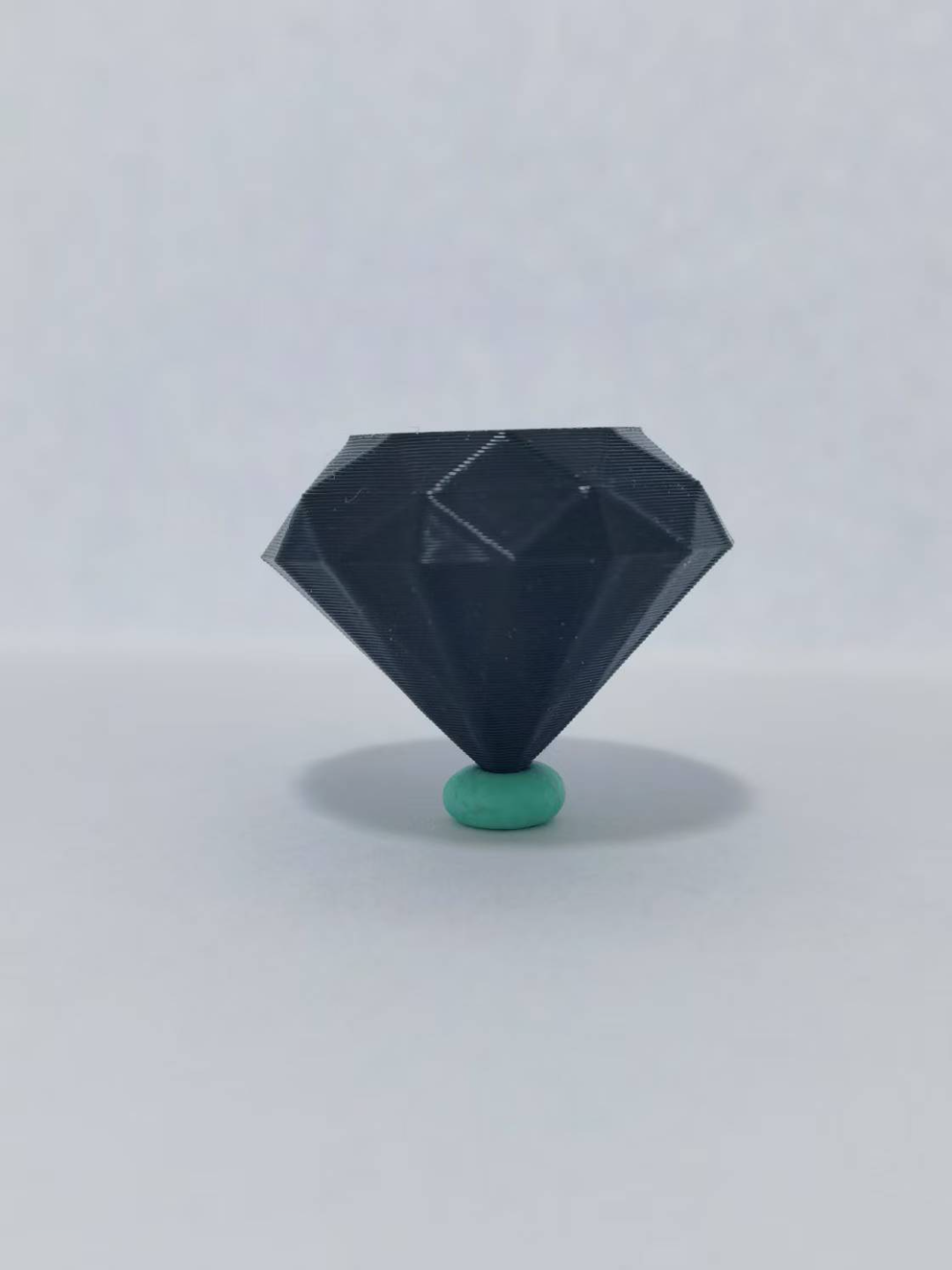 圆形明亮式切割钻石 Brilliant cut diamond