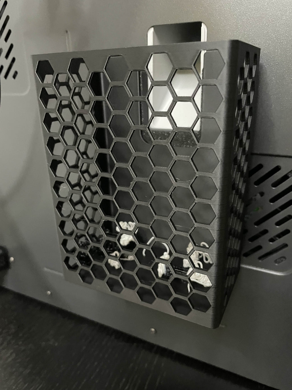 Anycubic Kobra S1 Poop Bin V2 With HEX Cutouts