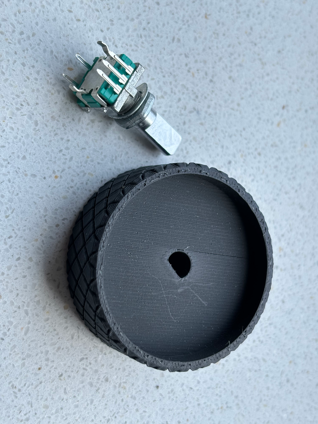 Potentiometer knob (Parametric Fusion 360)