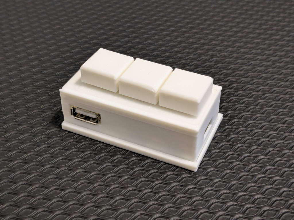 ESP8266 D1 Mini 3-Button Case (plus USB)