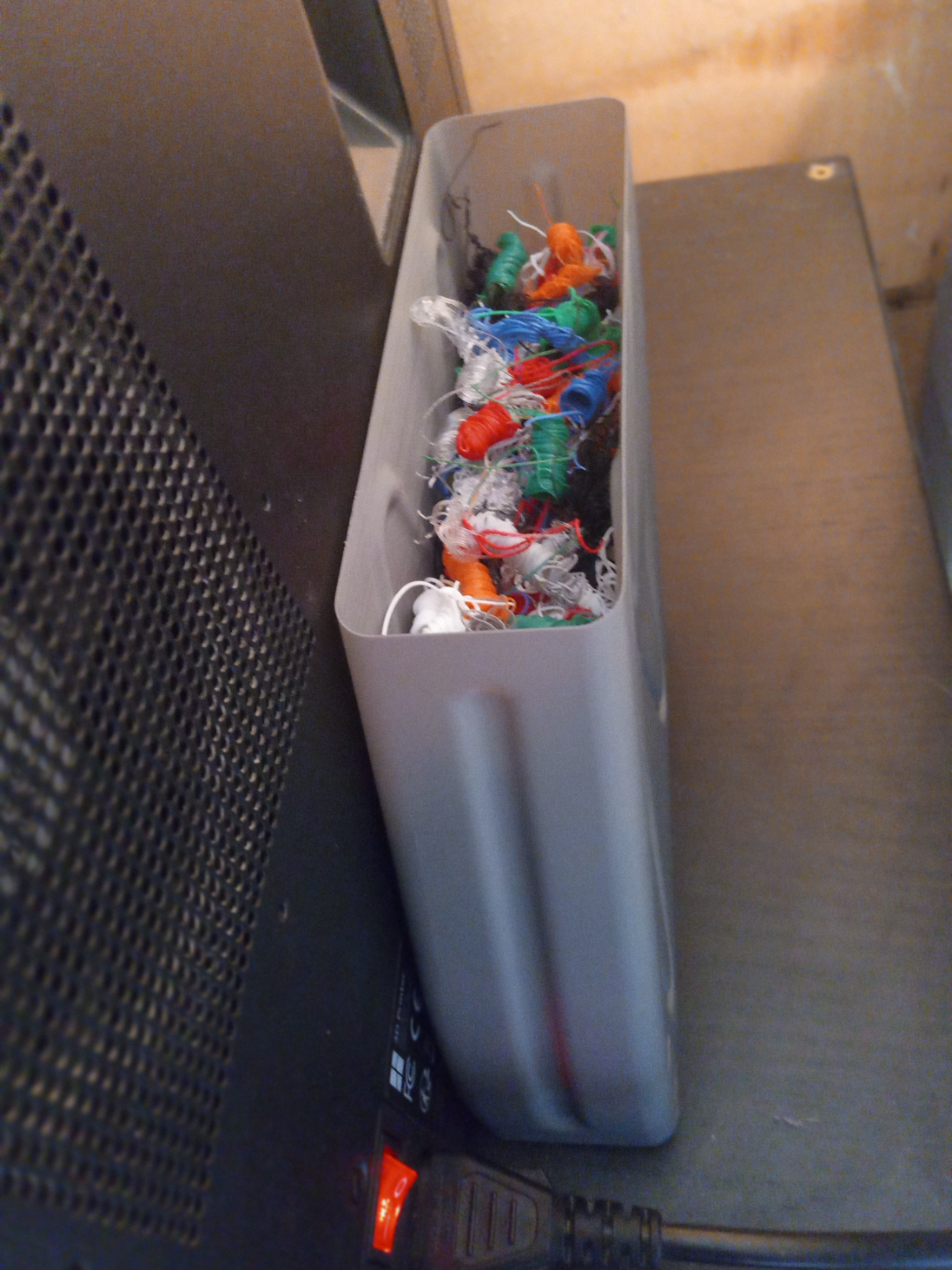 Slim purge bin vase mode